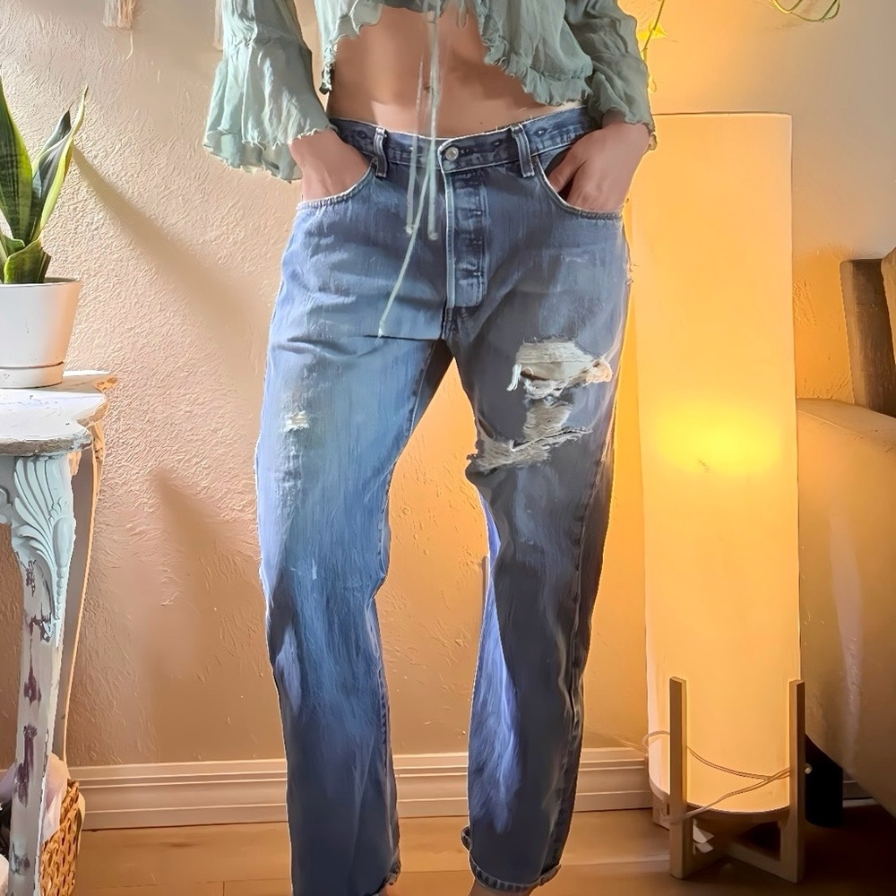 Vintage Levi's 501 Distressed Low Rise Medium Wash Boyfriend Jeans
